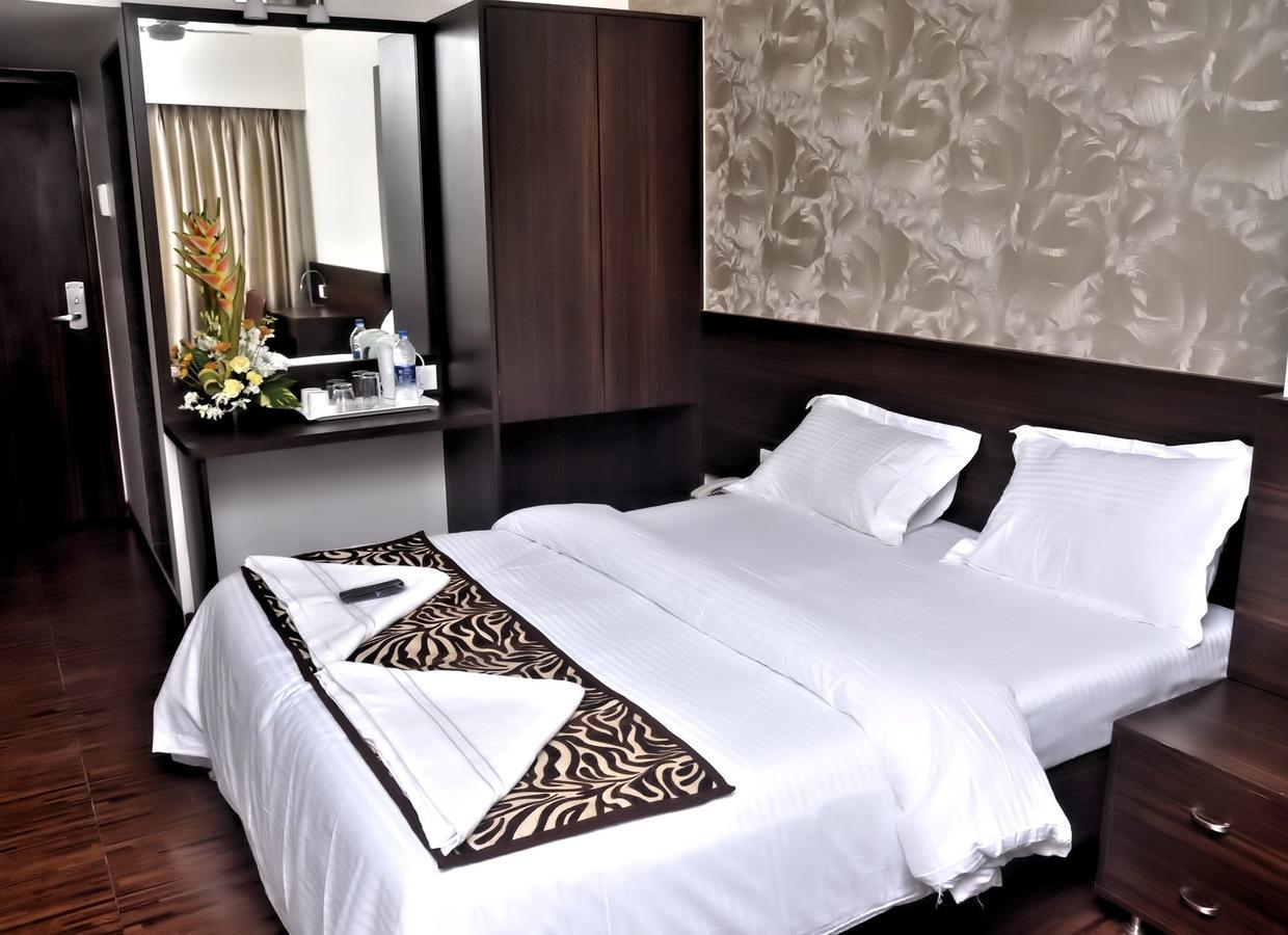 Hostel Mumbai By Maharana Inn Екстер'єр фото