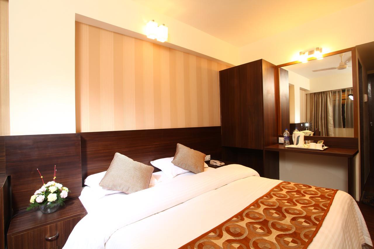 Hostel Mumbai By Maharana Inn Екстер'єр фото