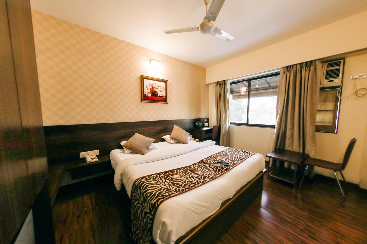 Hostel Mumbai By Maharana Inn Екстер'єр фото