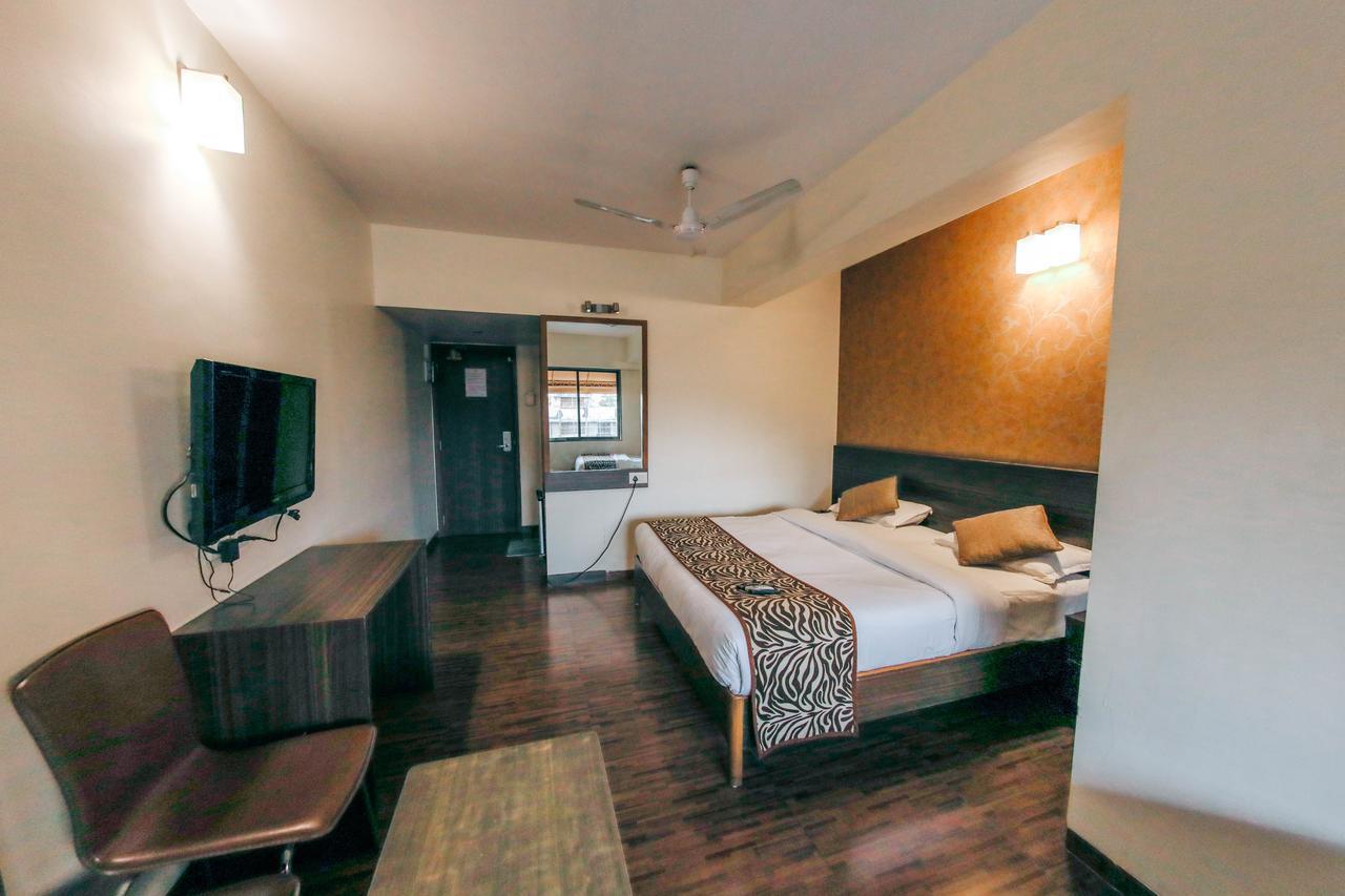 Hostel Mumbai By Maharana Inn Екстер'єр фото