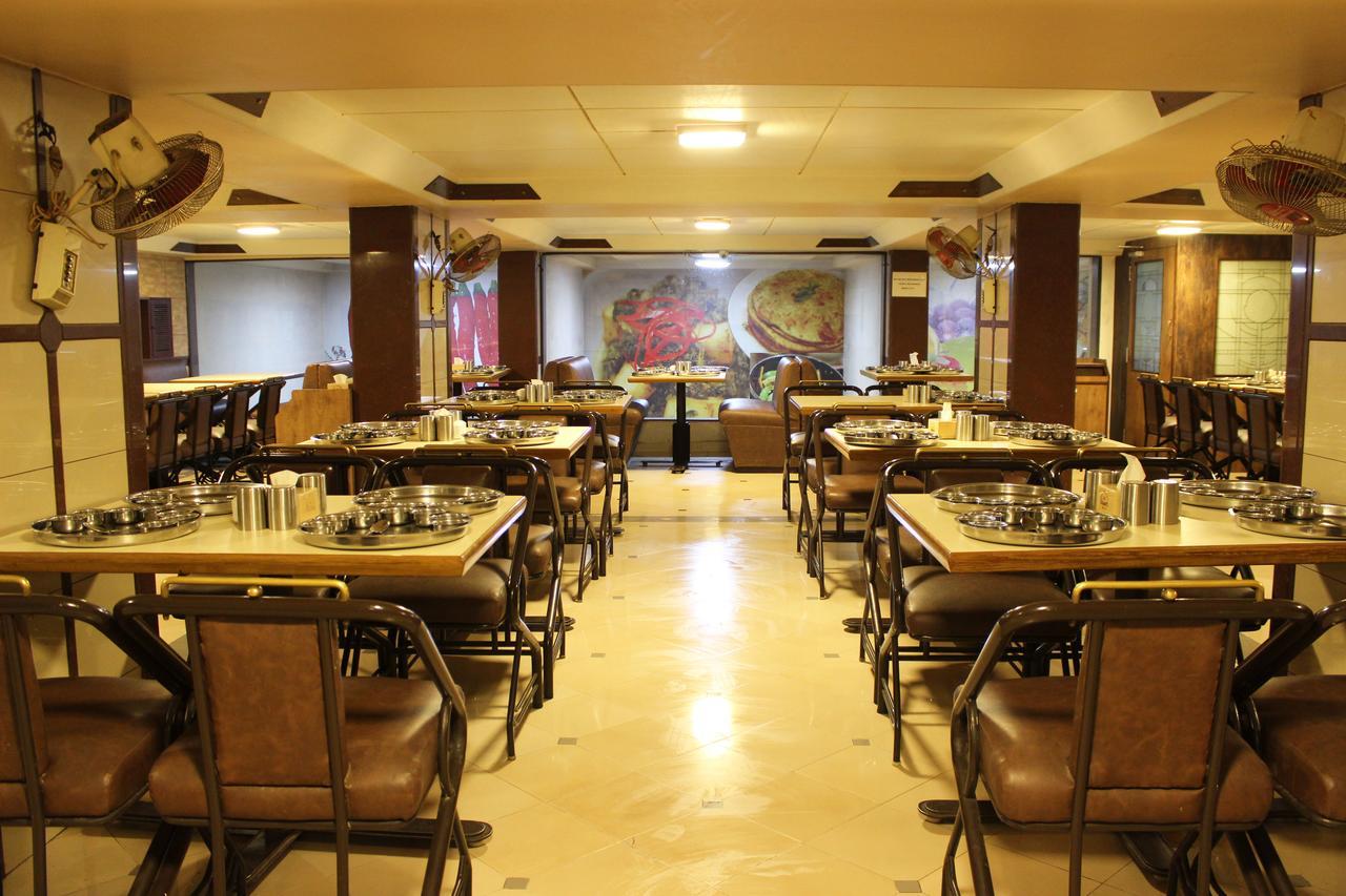 Hostel Mumbai By Maharana Inn Екстер'єр фото
