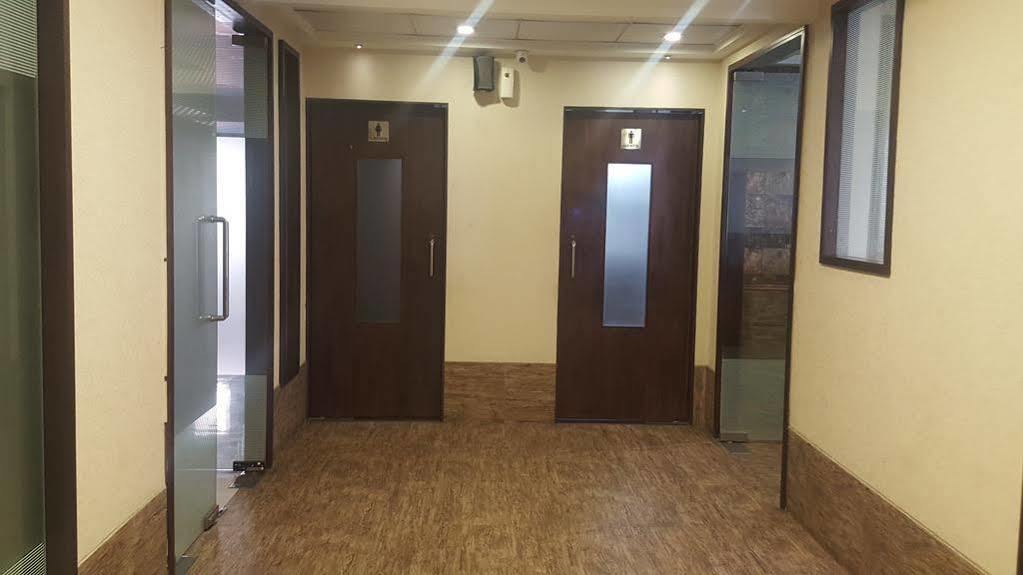 Hostel Mumbai By Maharana Inn Екстер'єр фото