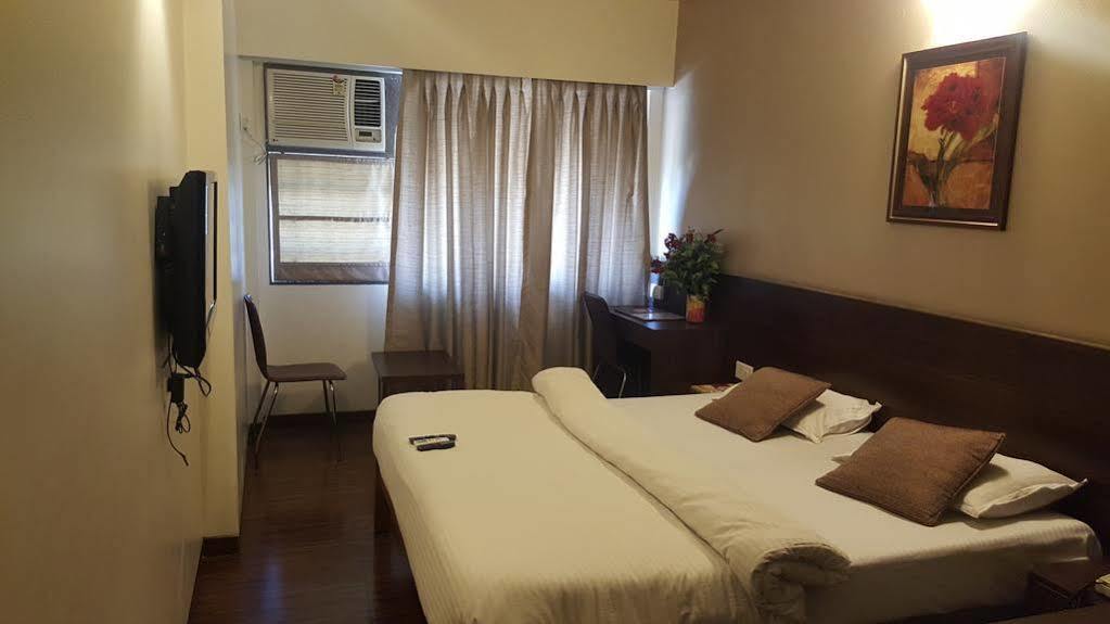 Hostel Mumbai By Maharana Inn Екстер'єр фото